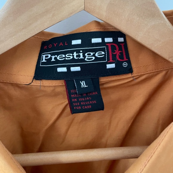 Funky shirt. Cool design - Picture 2 of 4